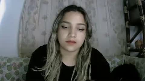 Snapshot of abbie_23 chatting on 04-04-26, 08:01 Abbie cute online show from 04-04-26, 08:01