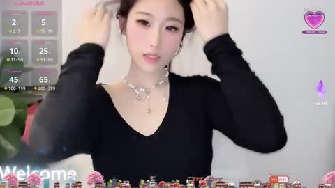 Snapshot of abby_chuchu chatting on 02-19-25, 08:33 CN-ChuChu online show from 02-19-25, 08:33