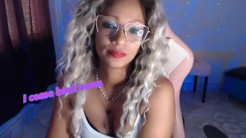May  Imstagram  online show from 02-11-25, 05:40