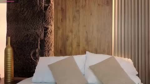 Abbygail online show from 11-29-25, 12:30