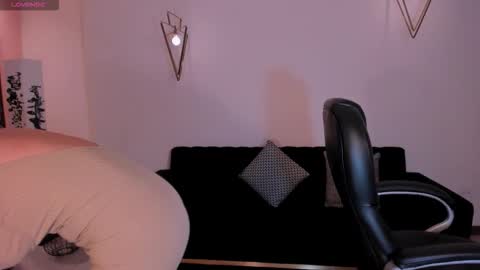 Snapshot of abbydalton chatting on 12-04-25, 08:12 Abby Dalton online show from 12-04-25, 08:12