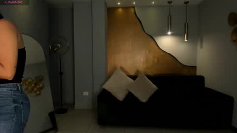 Snapshot of abbydalton chatting on 01-07-26, 06:10 Abby Dalton online show from 01-07-26, 06:10