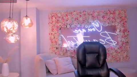 Abby Dalton  online show from 03-19-26, 05:50