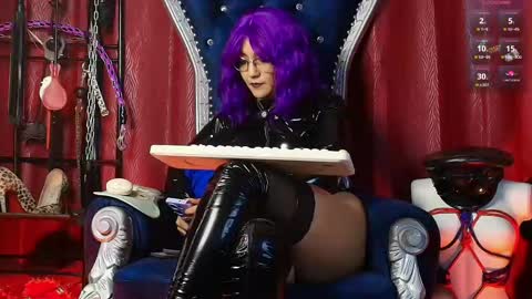 Miss Abby online show from 05-14-26, 01:34
