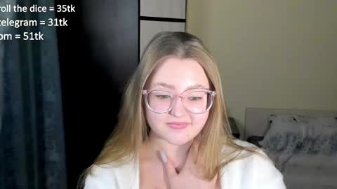 Snapshot of abbywyte chatting on 01-05-25, 02:41 Abby Stream at Sat Sun Mon Fri online show from 01-05-25, 02:41