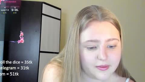 Snapshot of abbywyte chatting on 02-09-25, 04:50 Abby Stream at Sat Sun Mon Fri online show from 02-09-25, 04:50