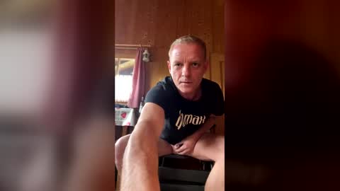Snapshot of abenteurer2021 chatting on 05-17-26, 11:28 abenteurer2021 online show from 05-17-26, 11:28