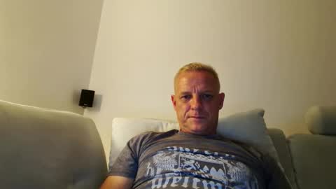 Snapshot of abenteurer2021 chatting on 06-02-26, 09:17 abenteurer2021 online show from 06-02-26, 09:17