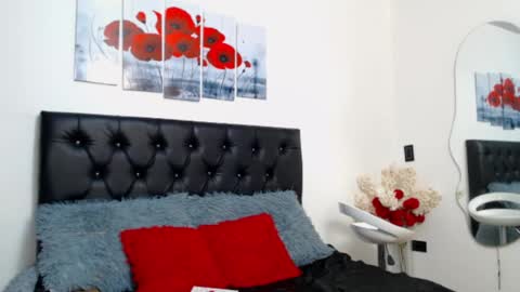 Abigail online show from 11-18-25, 12:31