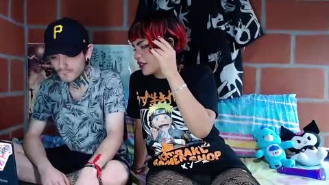 Snapshot of abigailandnoah chatting on 12-15-24, 05:20 Abigail and Noah online show from 12-15-24, 05:20