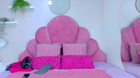 ABIGAIL online show from 01-06-26, 07:50