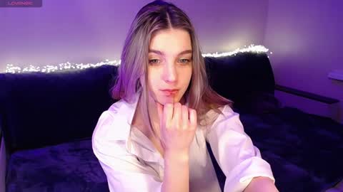 Abigail online show from 02-25-26, 04:49