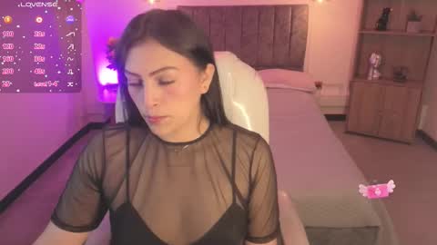 Abigail online show from 12-21-25, 06:37