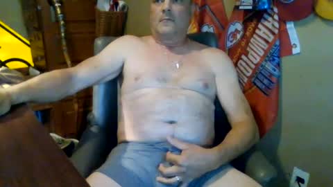 Snapshot of aboringguy chatting on 06-09-26, 06:08 aboringguy online show from 06-09-26, 06:08