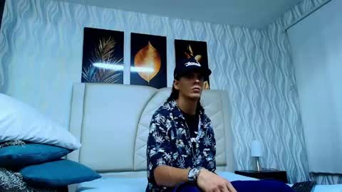 Snapshot of abravanel_sefardi chatting on 05-18-26, 08:58 Abrovanel online show from 05-18-26, 08:58