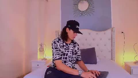 Abrovanel online show from 06-18-26, 10:58
