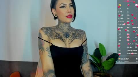 Abril Facchini online show from 04-06-26, 06:20