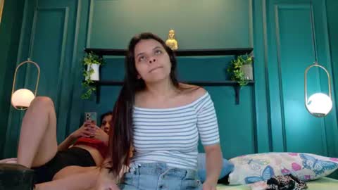 Abril jones online show from 06-20-26, 06:44