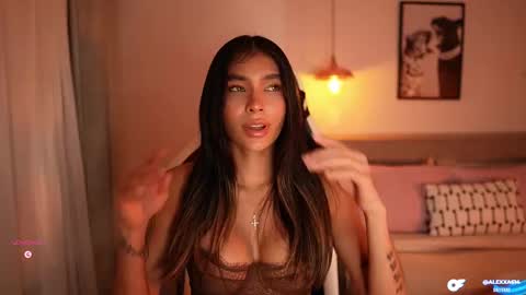 My name is Alexa. Please say hello I like to chat with you. If you have requests please use tip online show from 01-07-26, 11:40