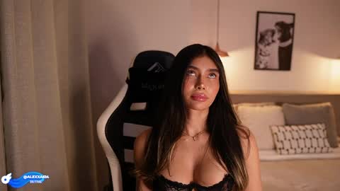 My name is Alexa. Please say hello I like to chat with you. If you have requests please use tip online show from 04-17-26, 12:02