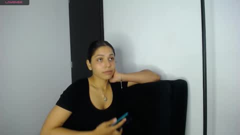 AbrilSonne online show from 09-10-25, 01:16