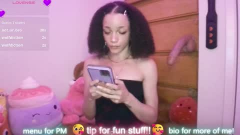 Peach online show from 03-05-26, 04:30