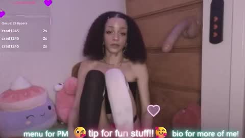 Peach online show from 03-11-26, 03:56