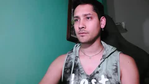 Snapshot of abruptoinusual chatting on 11-10-25, 01:15 abruptoinusual online show from 11-10-25, 01:15