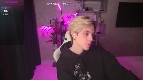 Snapshot of abslut chatting on 02-27-26, 08:47 Nick online show from 02-27-26, 08:47