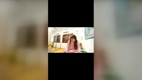 Snapshot of absurdafterhours chatting on 12-19-25, 08:21 absurd online show from 12-19-25, 08:21