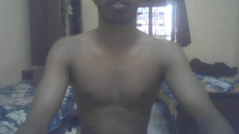 Snapshot of abusaada20 chatting on 01-27-25, 08:51 Thefitguy online show from 01-27-25, 08:51