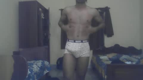 Snapshot of abusaada20 chatting on 01-27-25, 04:54 Thefitguy online show from 01-27-25, 04:54