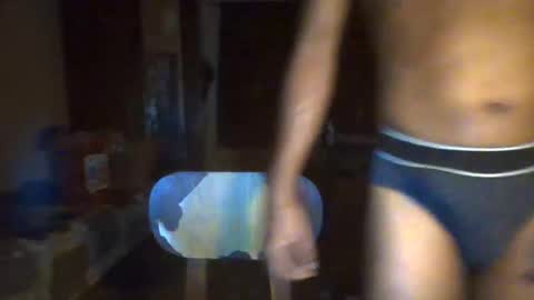 Snapshot of abusaada20 chatting on 09-25-25, 04:43 Thefitguy online show from 09-25-25, 04:43