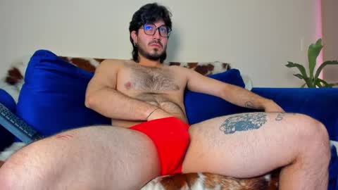 Snapshot of ackerman_eren_ chatting on 03-08-25, 03:13 R. online show from 03-08-25, 03:13