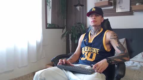 Acxel online show from 01-18-26, 06:01