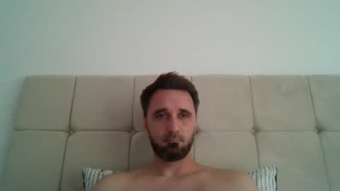 Snapshot of ad14n chatting on 09-30-25, 11:26 ad14n online show from 09-30-25, 11:26