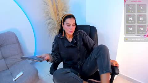    online show from 09-19-25, 01:45