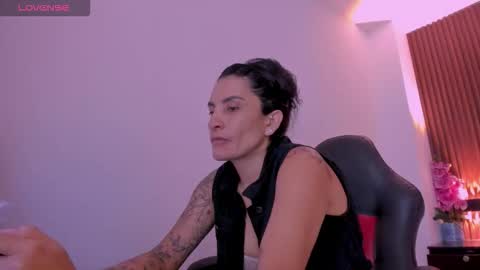 ada oconnor x   ..flaca..bella online show from 11-24-25, 05:23