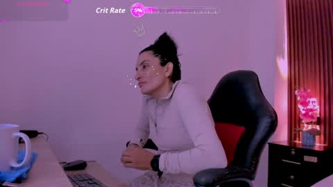 Snapshot of ada_oconnor_x_ chatting on 04-10-26, 04:33 ada oconnor x ..flaca..bella online show from 04-10-26, 04:33
