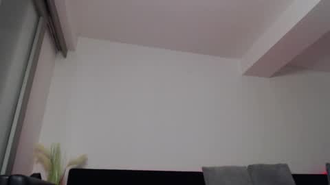 Snapshot of ada_rain chatting on 04-29-26, 04:22 Ada online show from 04-29-26, 04:22