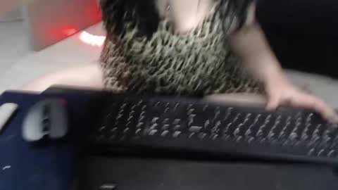 Snapshot of ada_rain chatting on 05-08-26, 08:47 Ada online show from 05-08-26, 08:47