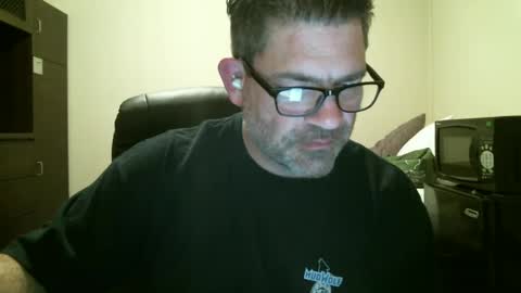 Snapshot of adam91720 chatting on 12-04-24, 05:16 adam91720 online show from 12-04-24, 05:16