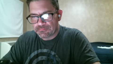 Snapshot of adam91720 chatting on 12-20-24, 01:43 adam91720 online show from 12-20-24, 01:43