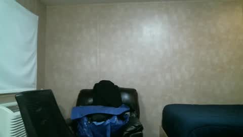 Snapshot of adam91720 chatting on 12-23-24, 12:52 adam91720 online show from 12-23-24, 12:52