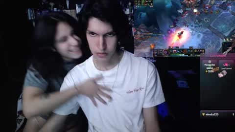 Snapshot of adam_and_abby_ chatting on 02-28-25, 04:21 adam and abby online show from 02-28-25, 04:21