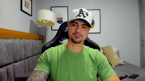 adam clarke online show from 01-12-26, 02:17