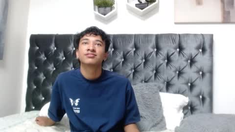 adam_ford1 online show from 01-09-26, 05:37