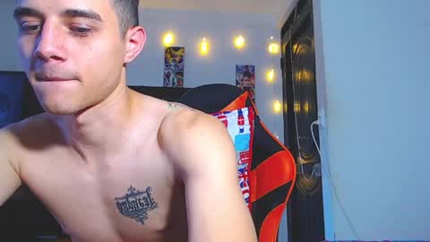 adam hot11 online show from 04-12-26, 10:48