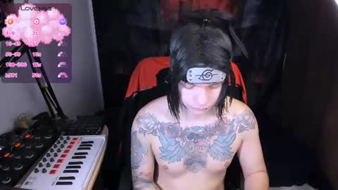Snapshot of adam_rocket chatting on 07-12-26, 03:19 Adam online show from 07-12-26, 03:19