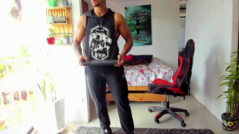 Adam Valencia online show from 10-27-25, 07:40